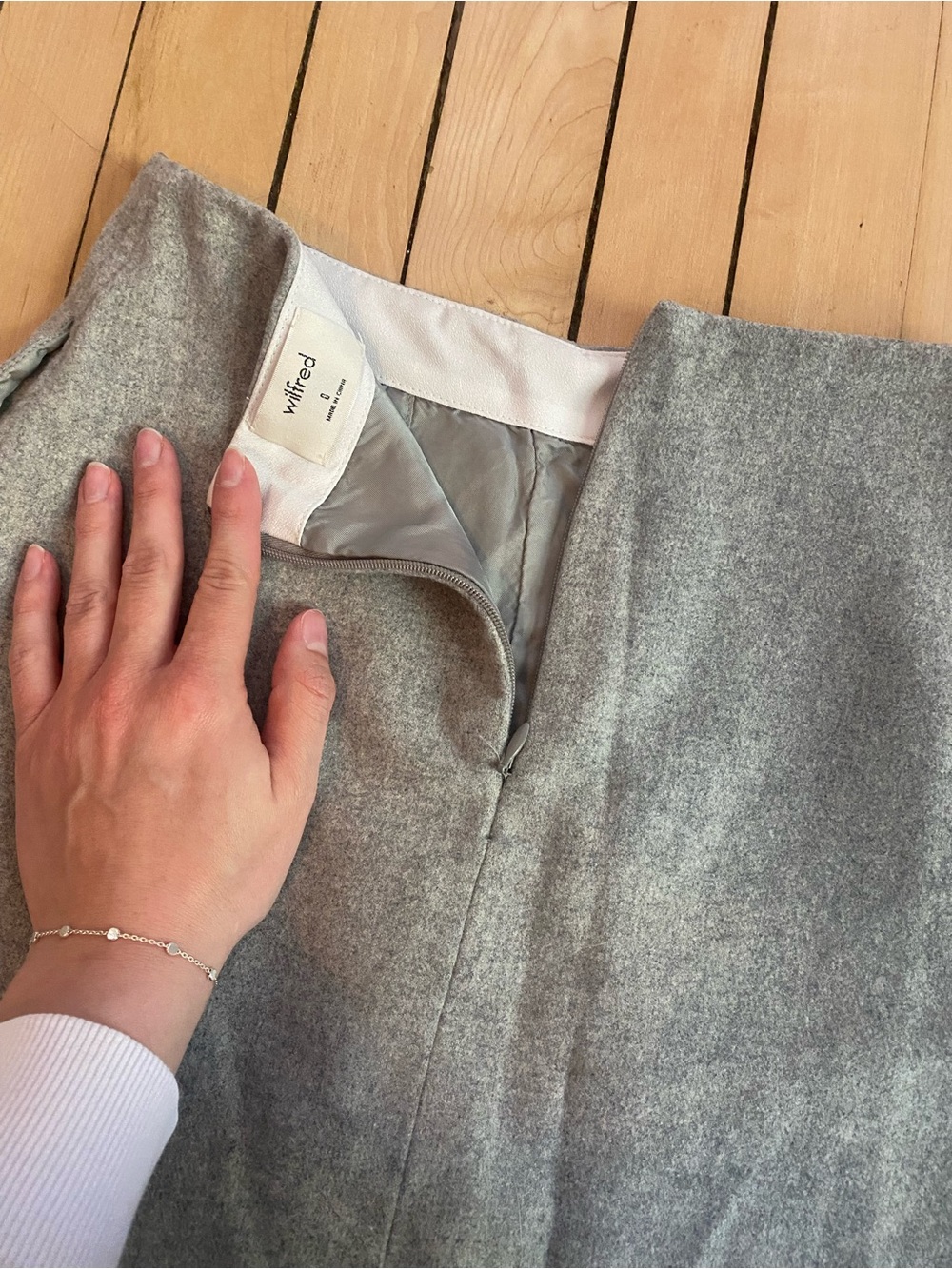 Wilfred Essonne Wool Cashmere Blend Mini Skirt - Picture 4 of 7